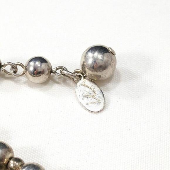 Vintage Liz Claiborne White Lucite Beaded Necklace, Silver Tone, 19 In - Picture 8 of 10